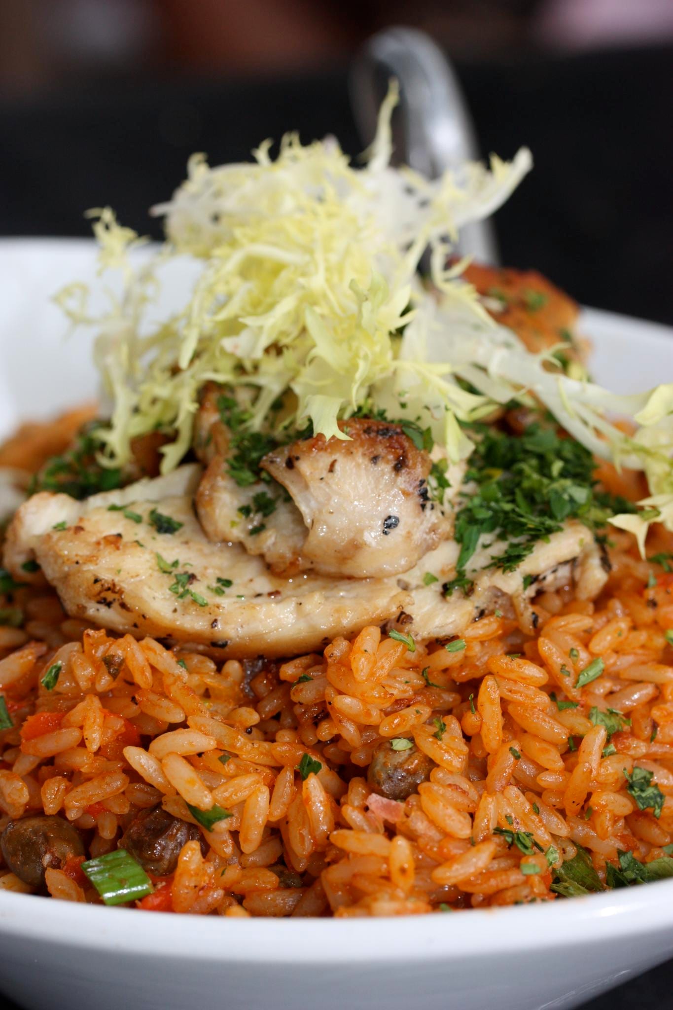 Arroz con gandules served with chicken