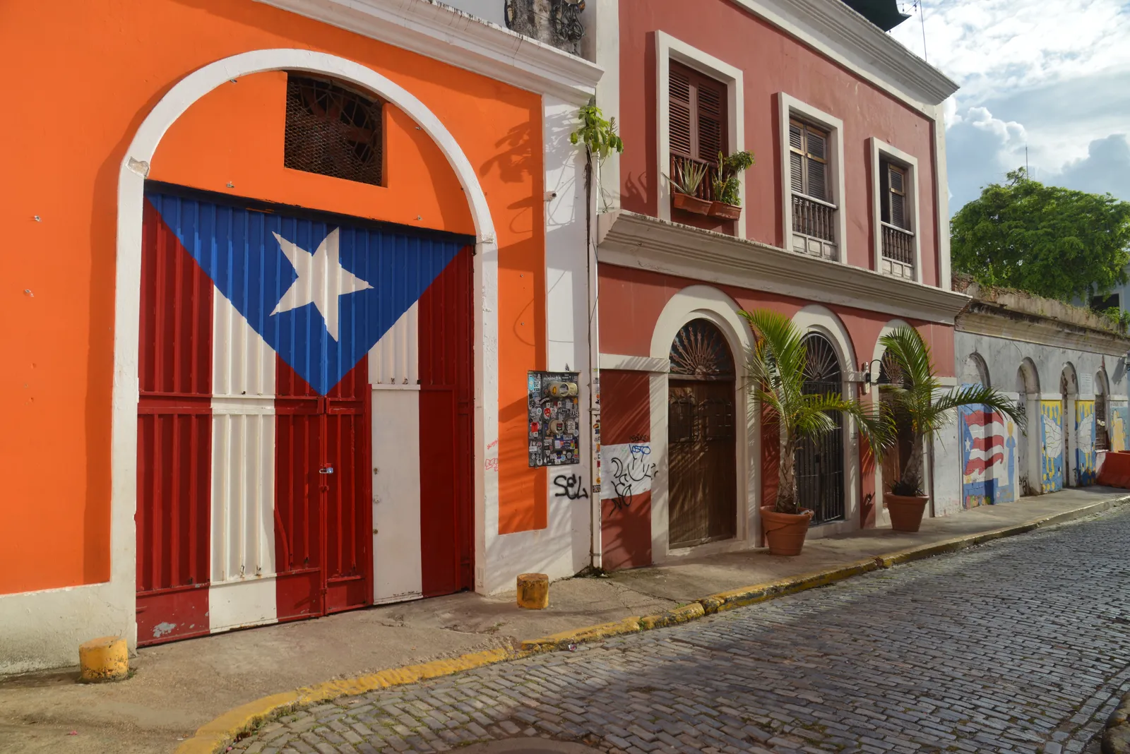 Puerto Rican flag painted on a gate in Viejo San Juan